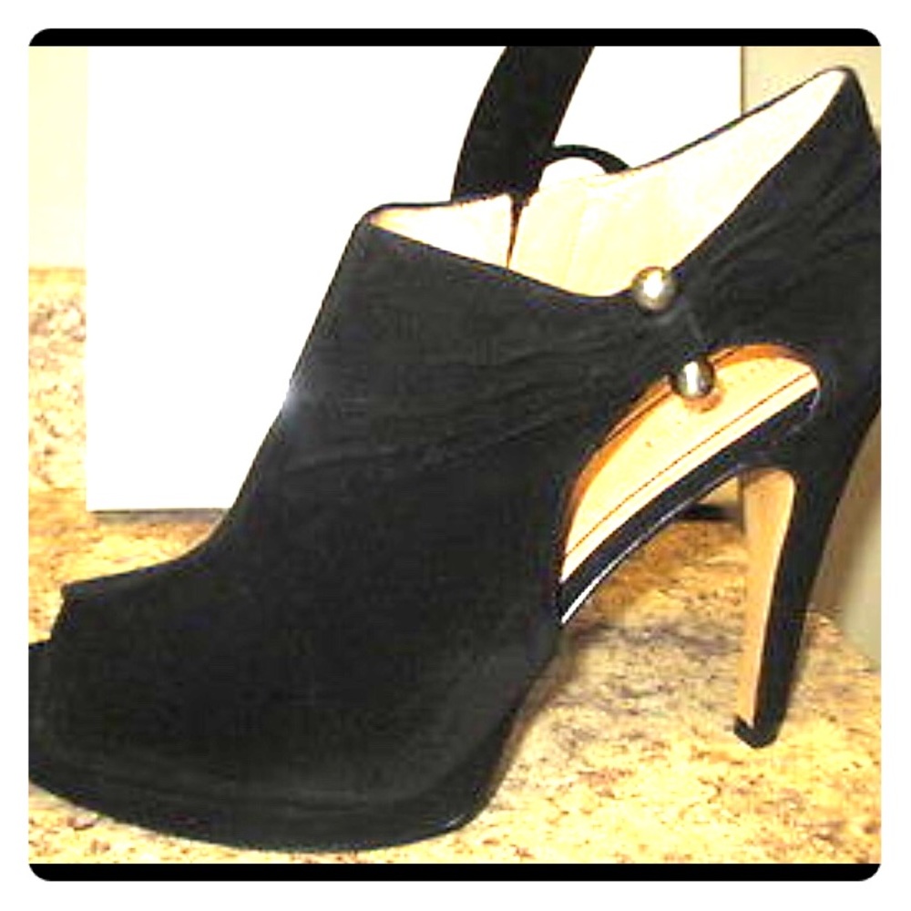Peep toe suede booties